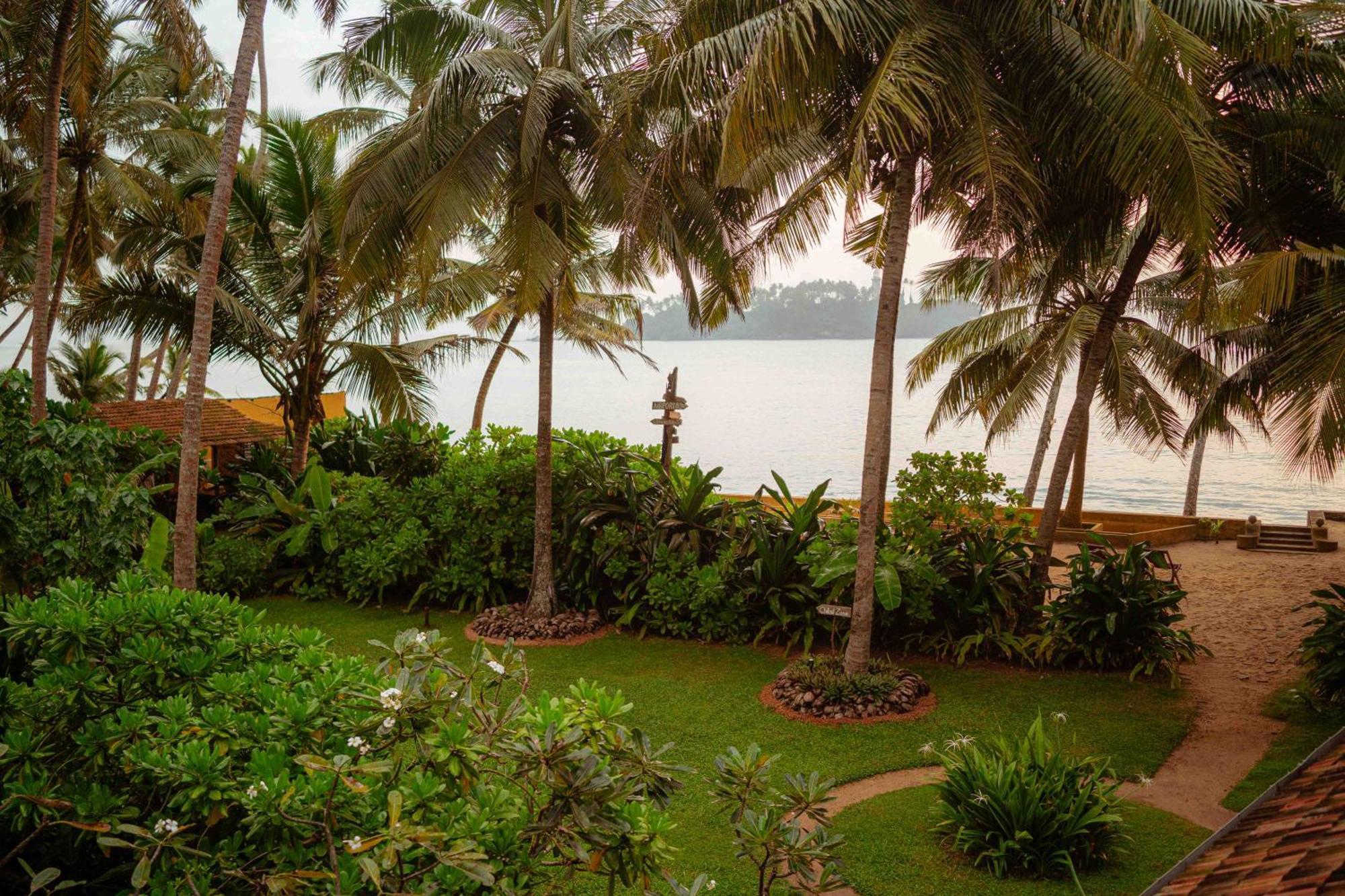 Amuura Beach Villa Beruwala Bagian luar foto