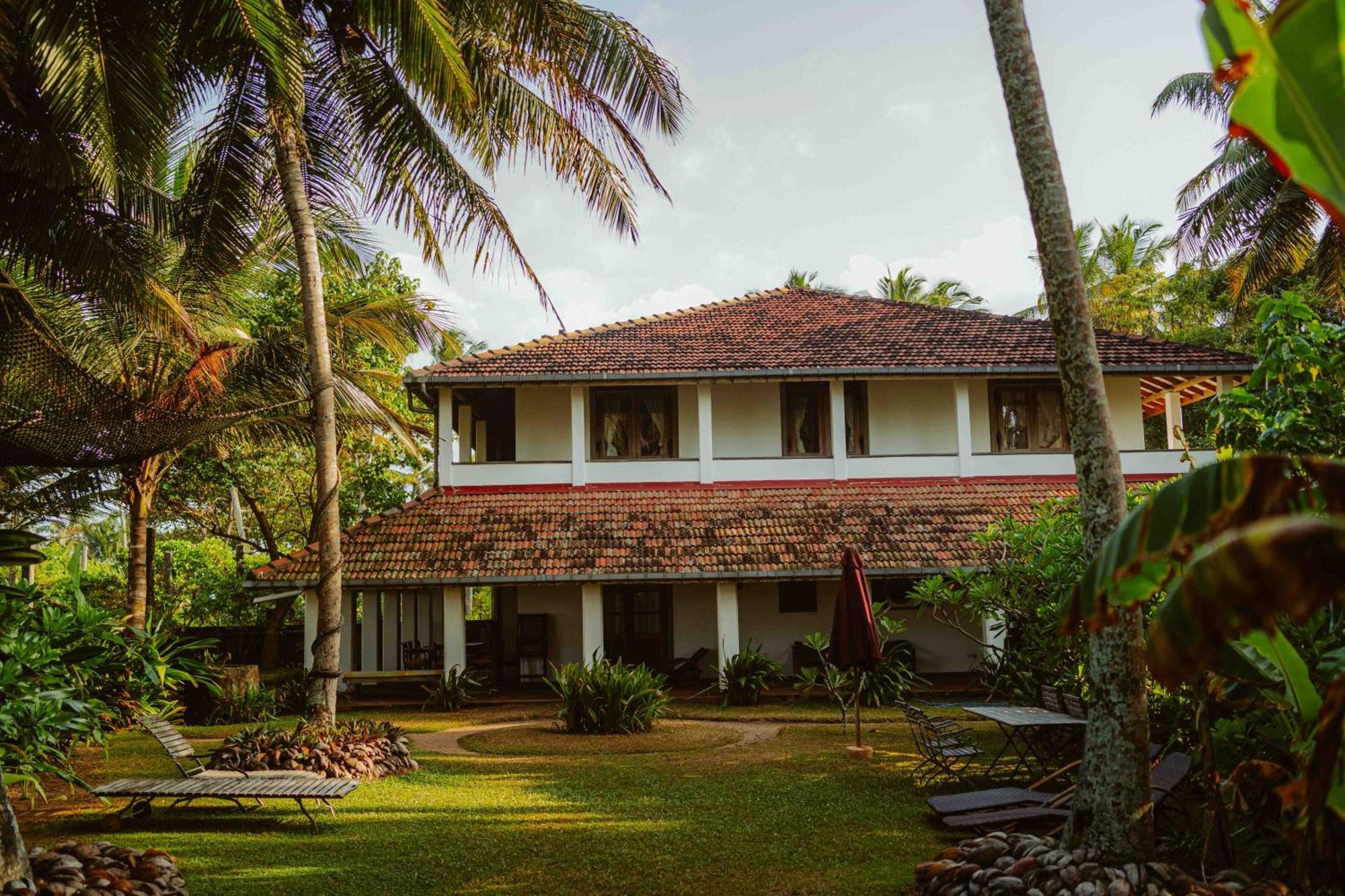 Amuura Beach Villa Beruwala Bagian luar foto